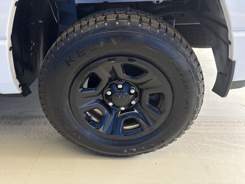 Used 2022 RAM 1500 Tradesman RWD image 8