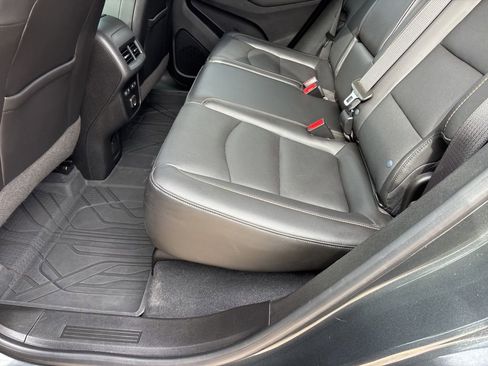 Used 2021 Chevrolet Equinox Premier image 19