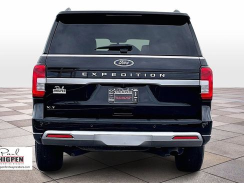 Certified 2024 Ford Expedition XLT image 4