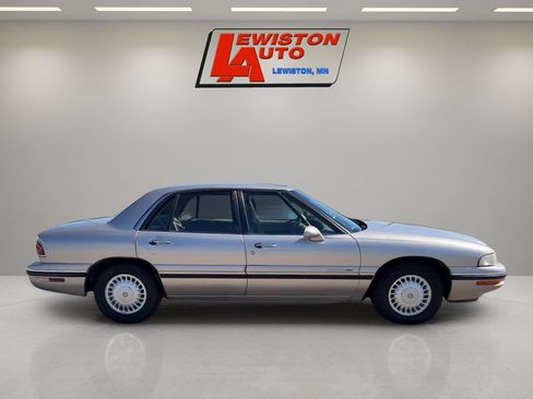 Used 1997 Buick Le Sabre Custom w/ Headliner Lighting Pkg FWD image 7