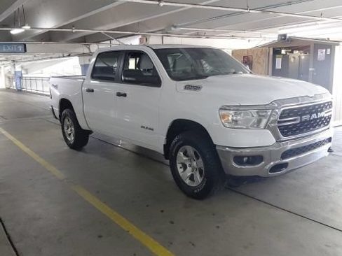 Used 2023 RAM 1500 Big Horn AWD/4WD image 2