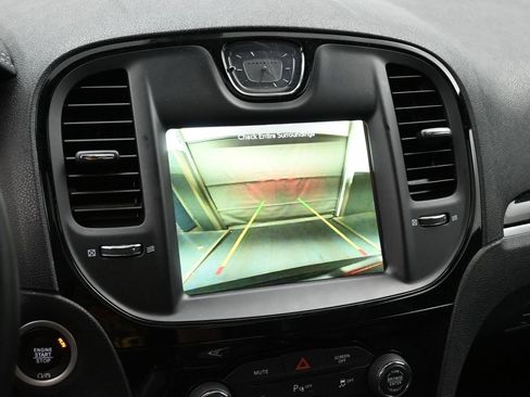 Used 2022 Chrysler 300 S RWD image 15