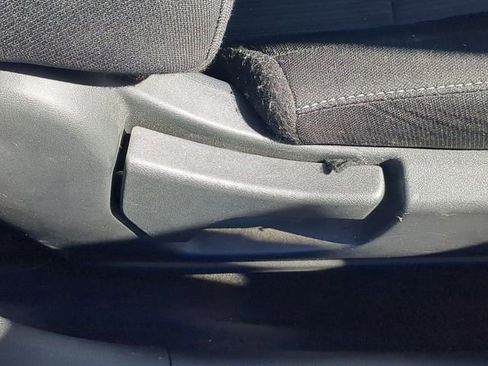 Used 2022 Nissan Sentra SV image 39