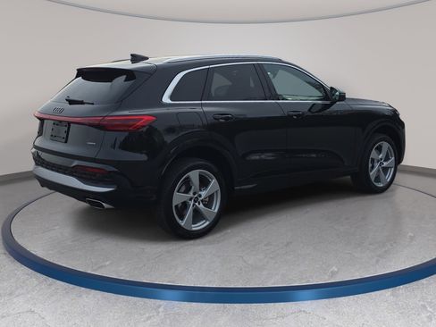 New 2025 Audi Q5 Premium Plus image 5