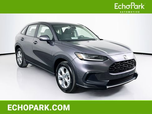 Used 2025 Honda HR-V LX image 1