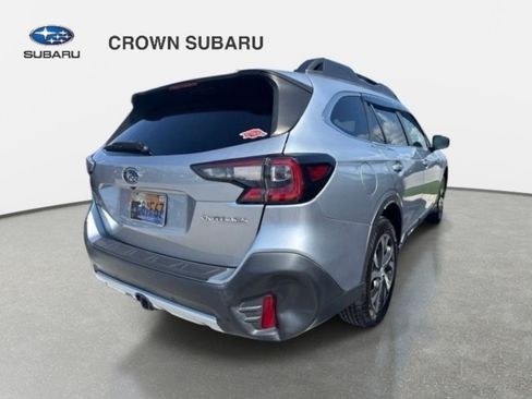 Used 2022 Subaru Outback Limited AWD/4WD image 6