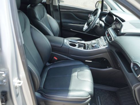 Used 2022 Hyundai Santa Fe SEL w/ Convenience + Premium Package FWD image 24