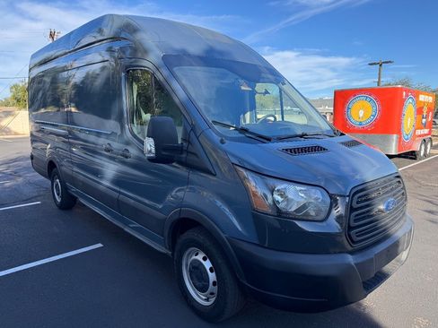 Used 2019 Ford Transit 250 148 High Roof Extended image 3