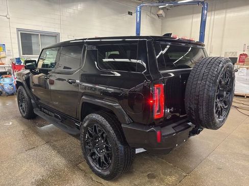 New 2025 GMC Hummer EV 2X w/ LPO, Cargo Utility Package AWD/4WD image 4