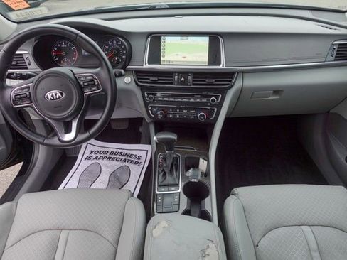 Used 2016 Kia Optima EX w/ Premium Package image 12