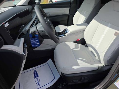New 2026 Hyundai Tucson SEL image 9