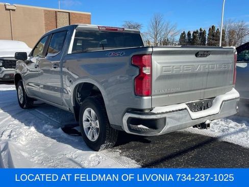 Used 2023 Chevrolet Silverado 1500 LT image 2