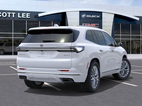 New 2026 Buick Enclave Avenir w/ Super Cruise Package FWD image 4