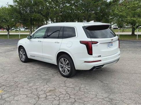 Certified 2023 Cadillac XT6 Premium Luxury AWD/4WD image 6