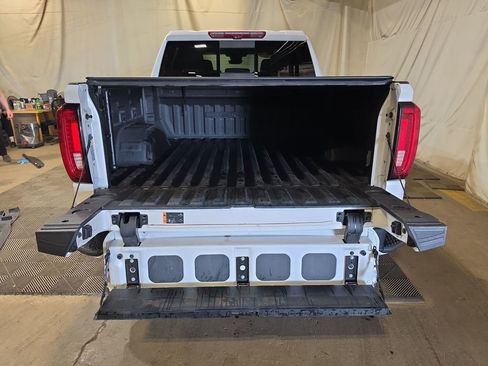 Used 2022 GMC Sierra 1500 Denali w/ Denali Reserve Package AWD/4WD image 21
