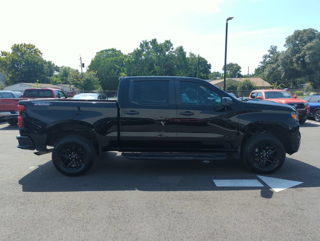 Used 2023 Chevrolet Silverado 1500 Custom Trail Boss w/ LPO, Dark Essentials Package AWD/4WD image 8