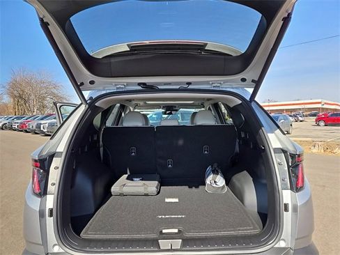 New 2025 Hyundai Tucson SEL image 32