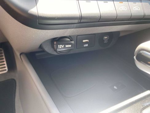 Certified 2025 Hyundai Elantra Sport FWD image 26