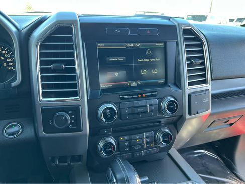 Used 2015 Ford F150 Lariat w/ Equipment Group 501A Mid AWD/4WD image 39