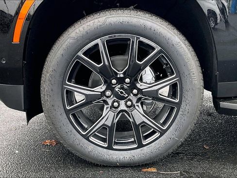 New 2026 Chevrolet Tahoe LS image 12