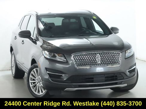 Used 2019 Lincoln MKC Premiere FWD image 2