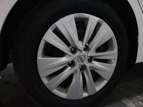 Used 2023 Nissan Sentra S FWD image 33