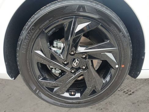 New 2026 Hyundai Elantra Sport FWD image 14