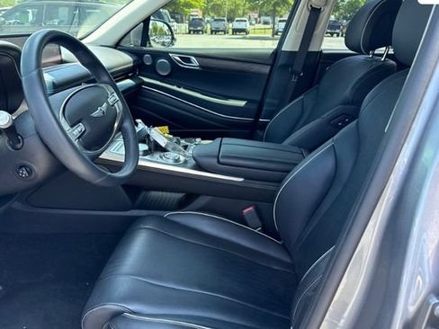 Used 2023 Genesis GV80 3.5T Advanced + AWD/4WD image 3