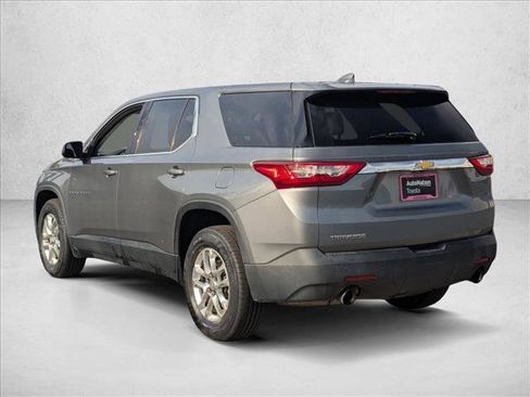 Used 2018 Chevrolet Traverse LS image 8