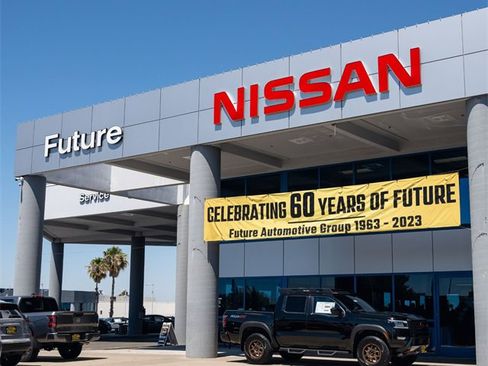 New 2025 Nissan Kicks SR w/ SR Premium Package image 8