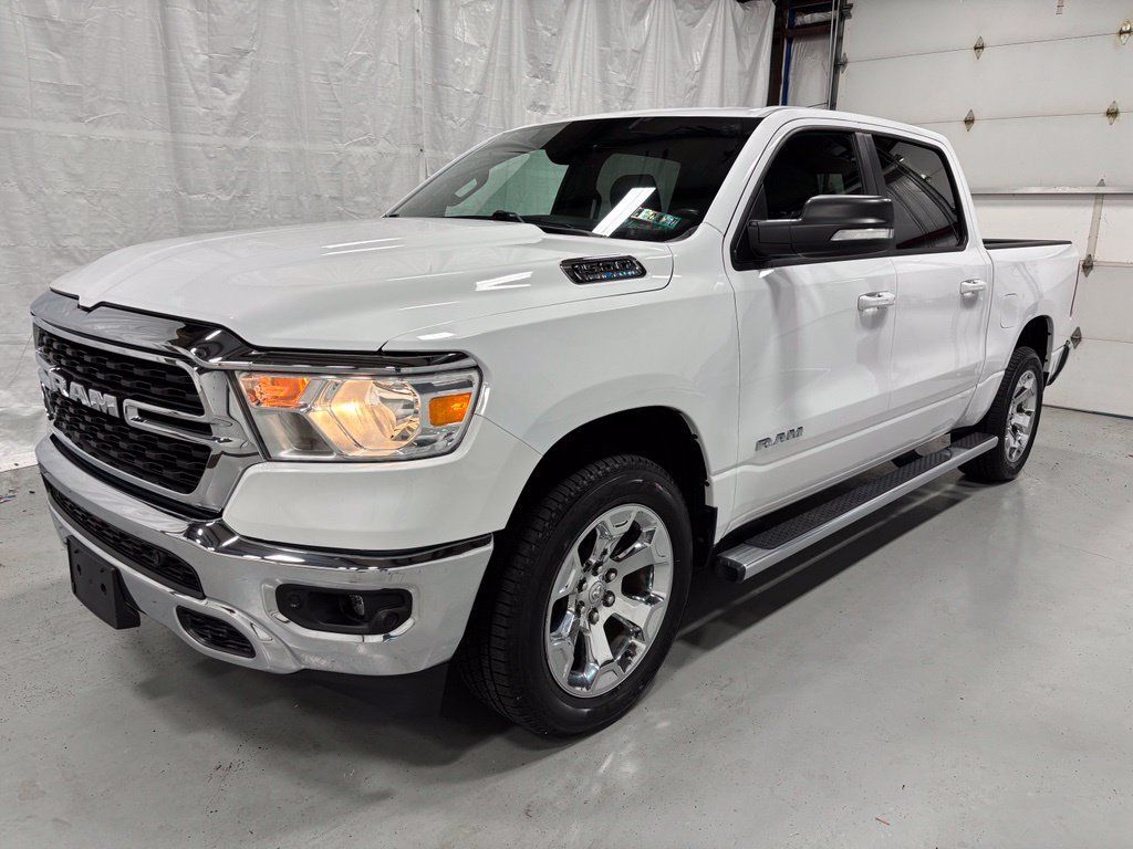 Used 2022 RAM 1500 Big Horn AWD/4WD image 3
