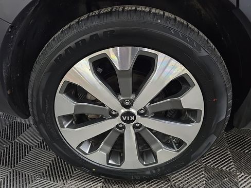 Used 2020 Kia Telluride S w/ S 8 Passenger Seating Package AWD/4WD image 14