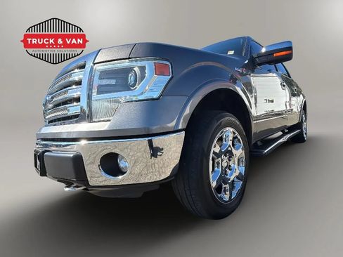 Used 2014 Ford F150 Lariat w/ Equipment Group 502A Luxury AWD/4WD image 8