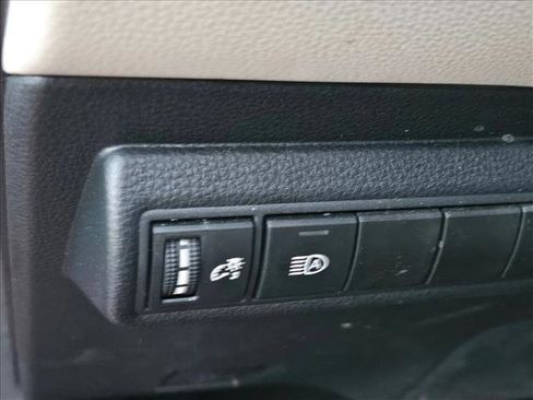 Used 2023 Toyota Corolla LE w/ LE Premium Package image 6