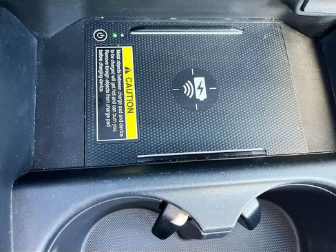 Used 2024 Honda HR-V EX-L image 34