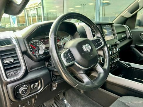 Used 2019 RAM 1500 Big Horn AWD/4WD image 11