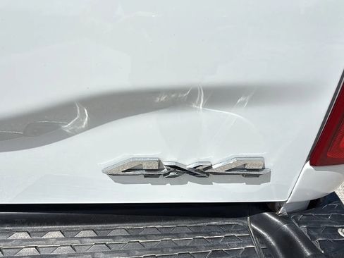 Used 2023 RAM 2500 Tradesman w/ Chrome Appearance Group image 18