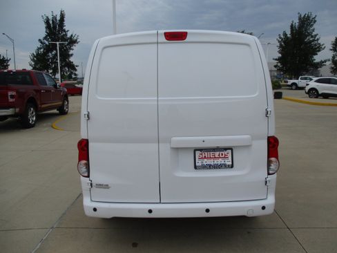 Used 2020 Nissan NV200 SV FWD image 4
