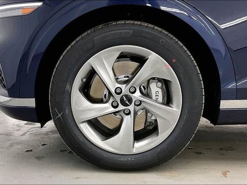 New 2026 Genesis GV70 2.5T Select image 35