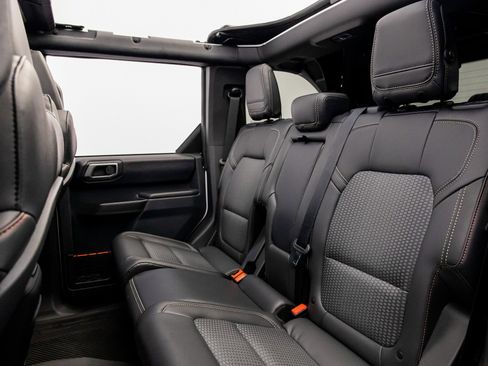 Used 2024 Ford Bronco Raptor w/ Interior Carbon Fiber Pack 6 AWD/4WD image 35