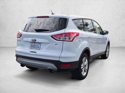 Used 2016 Ford Escape SE FWD image 5