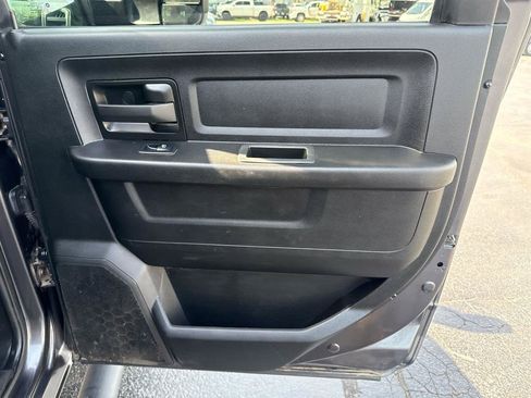 Used 2022 RAM 3500 Tradesman w/ Convenience Group AWD/4WD image 19