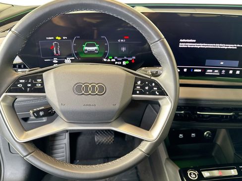 Used 2025 Audi Q6 e-tron Premium Plus w/ Premium Plus image 10