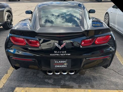 Used 2015 Chevrolet Corvette Stingray w/ 3LT Preferred Equipment Group image 5