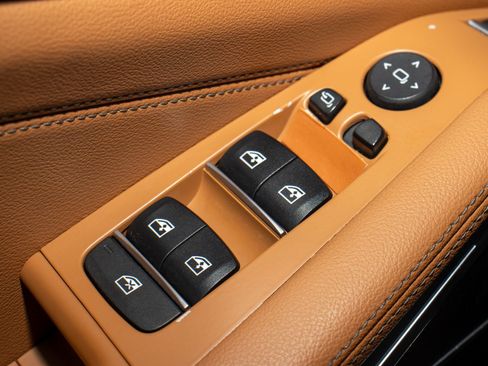 Used 2022 BMW X5 sDrive40i w/ M Sport Package image 26