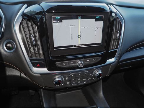 Certified 2019 Chevrolet Traverse LT w/ LT Premium Package AWD/4WD image 11