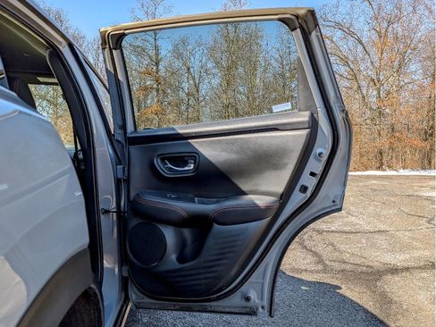 Used 2025 Honda HR-V Sport image 12