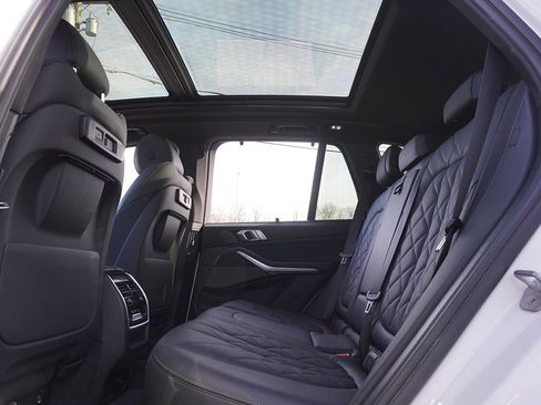 Used 2023 BMW X5 xDrive40i w/ Executive Package image 48