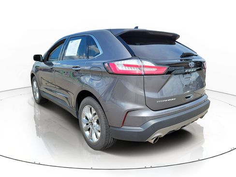 Used 2024 Ford Edge Titanium AWD/4WD image 2