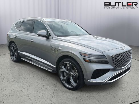 Used 2025 Genesis GV80 3.5T Prestige AWD/4WD image 8